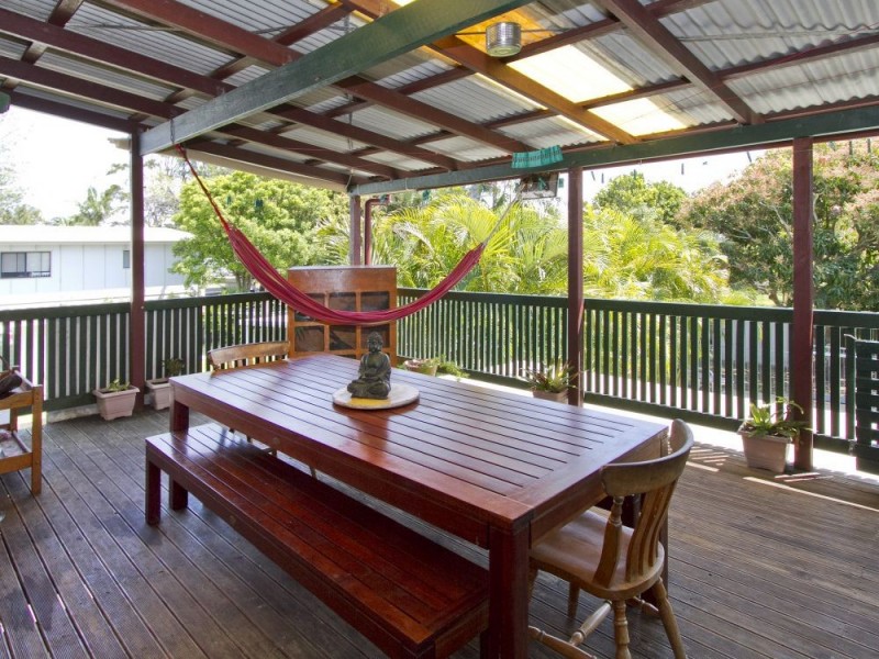 9 Regent Street, Caloundra QLD 4551