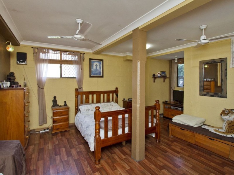 9 Regent Street, Caloundra QLD 4551
