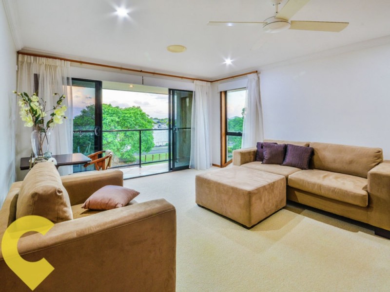 52 Kalowendha Avenue, Pelican Waters QLD 4551