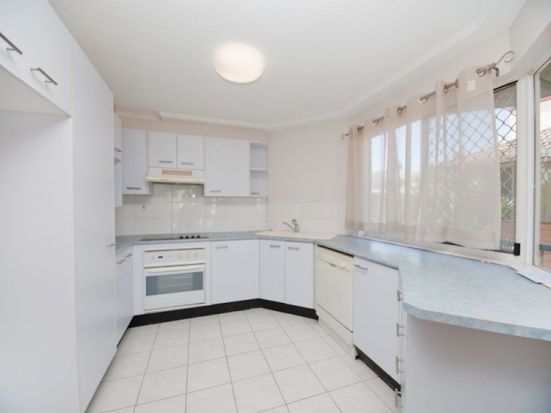 1/5 Cooma Terrace, Caloundra QLD 4551