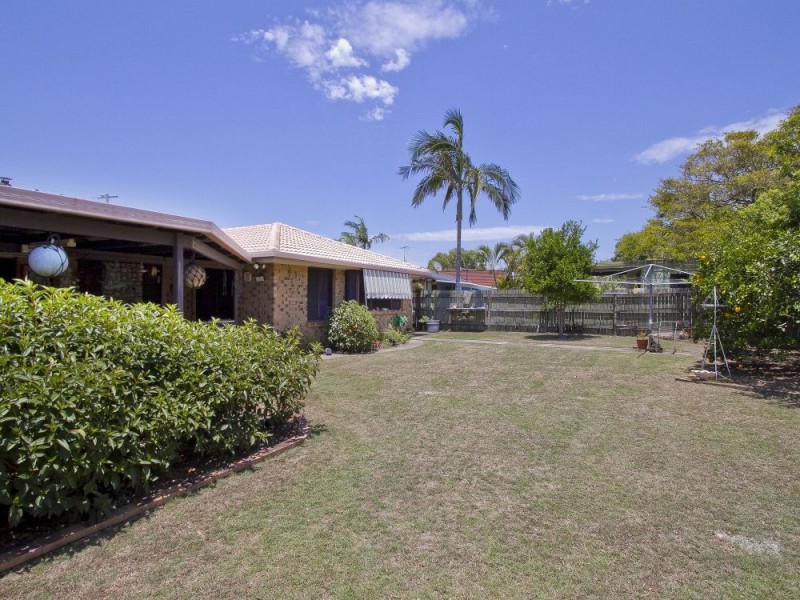 35 Wavell Avenue, Golden Beach QLD 4551