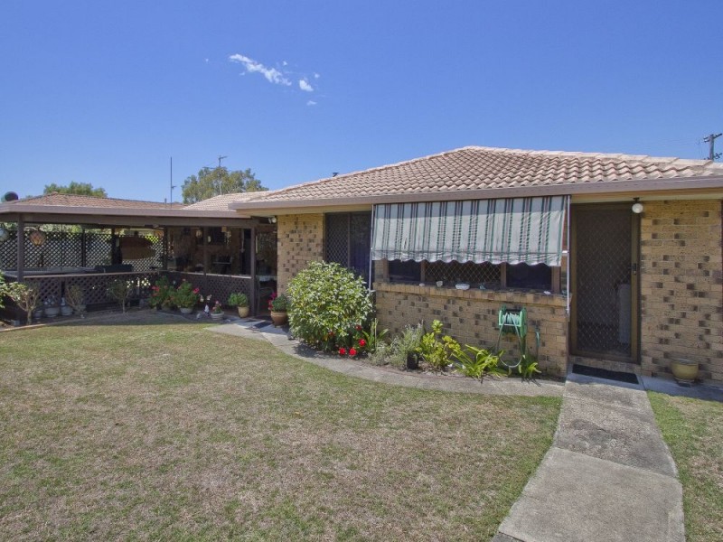 35 Wavell Avenue, Golden Beach QLD 4551