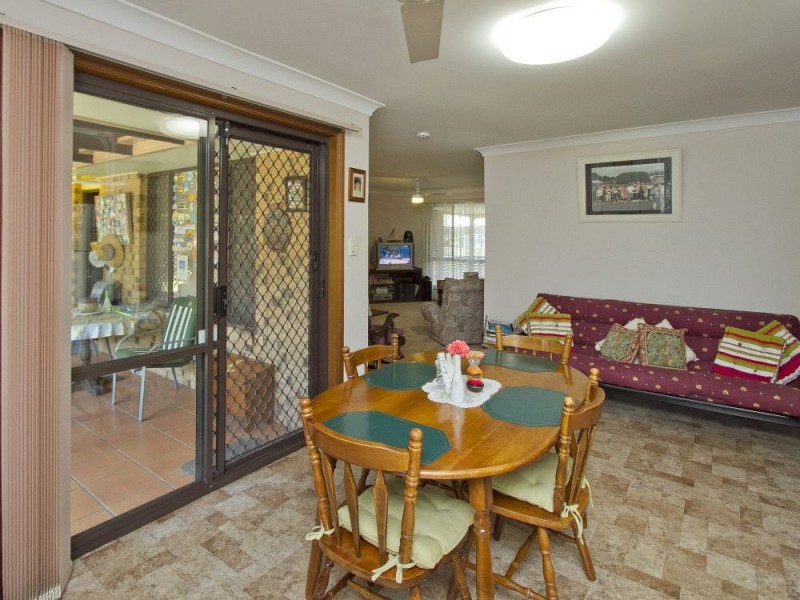 35 Wavell Avenue, Golden Beach QLD 4551