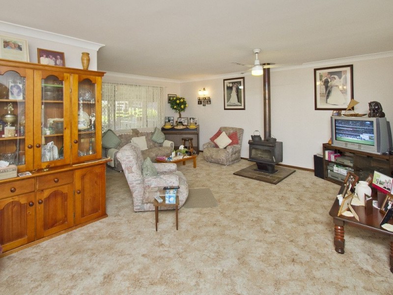 35 Wavell Avenue, Golden Beach QLD 4551