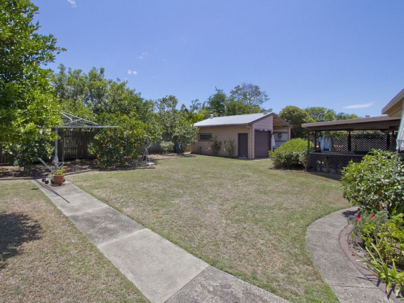 35 Wavell Avenue, Golden Beach QLD 4551