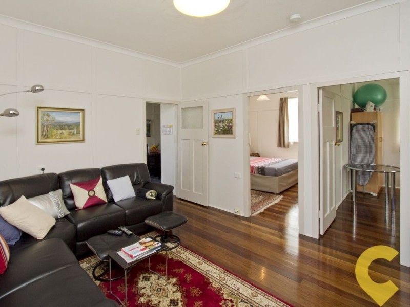 32 Regent Street, Caloundra QLD 4551