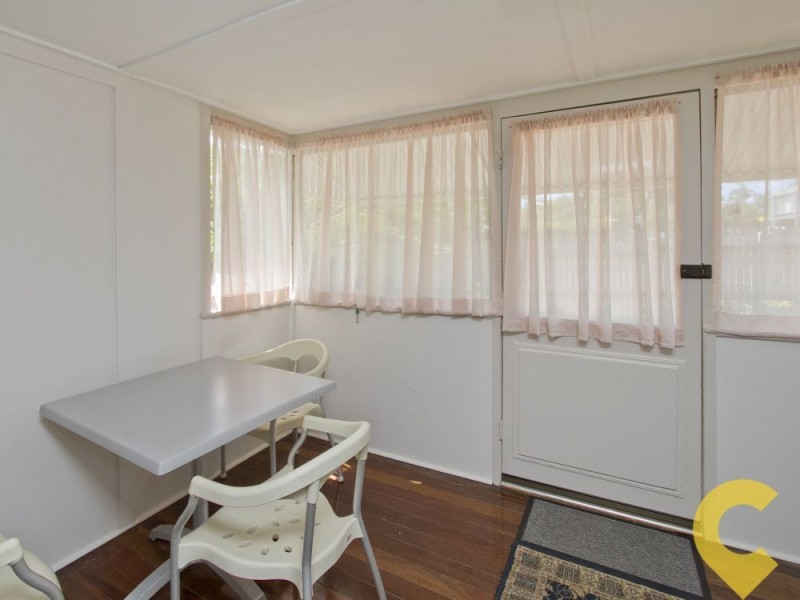 32 Regent Street, Caloundra QLD 4551