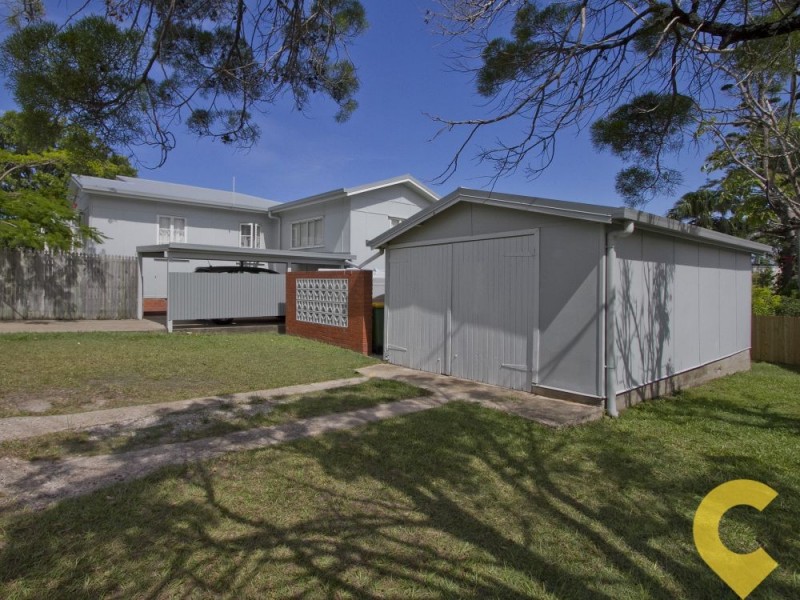 32 Regent Street, Caloundra QLD 4551