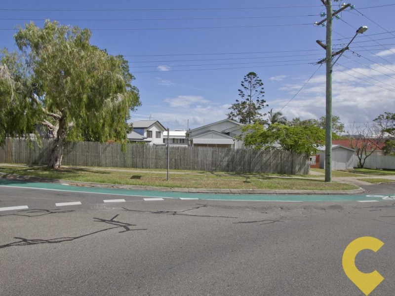 32 Regent Street, Caloundra QLD 4551