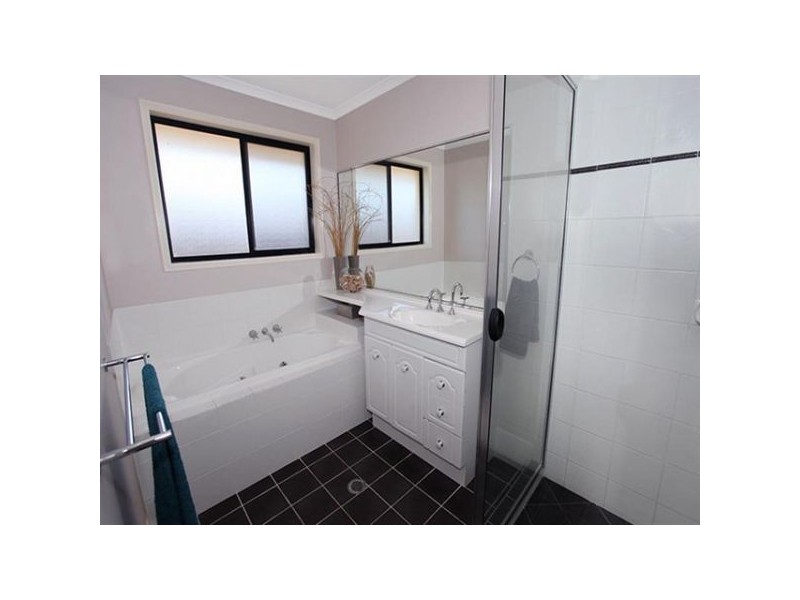 7 Hudson Place, Bli Bli QLD 4560