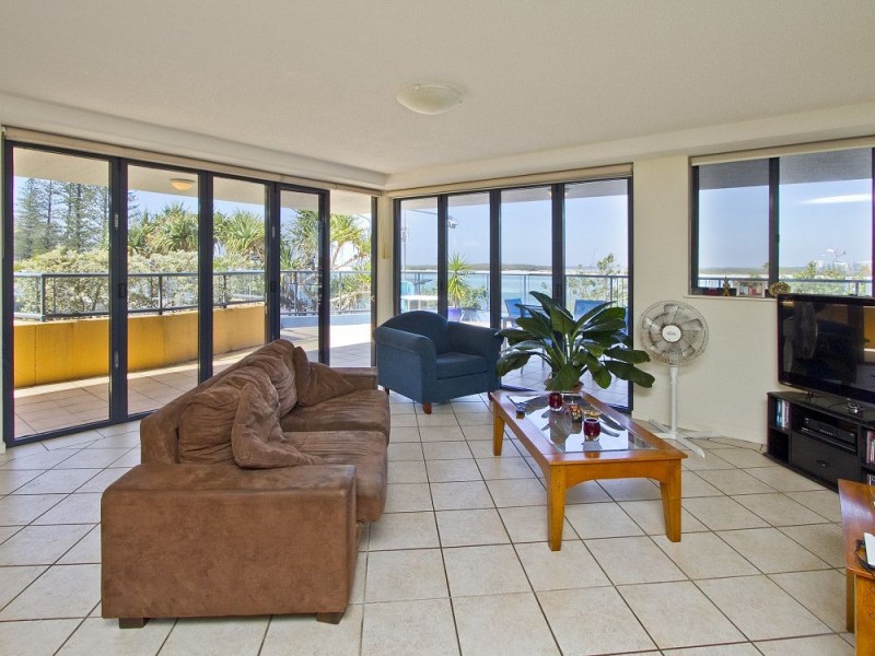 9/38 Grand Pacific Resort, Bulcock Beach Esplanade, Caloundra QLD 4551