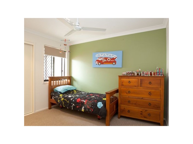 7 Griffin Crescent, Caloundra West QLD 4551