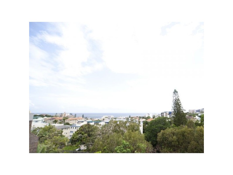 2/14 Queen Street, Kings Beach QLD 4551