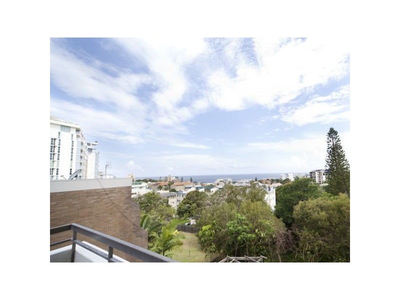 2/14 Queen Street, Kings Beach QLD 4551