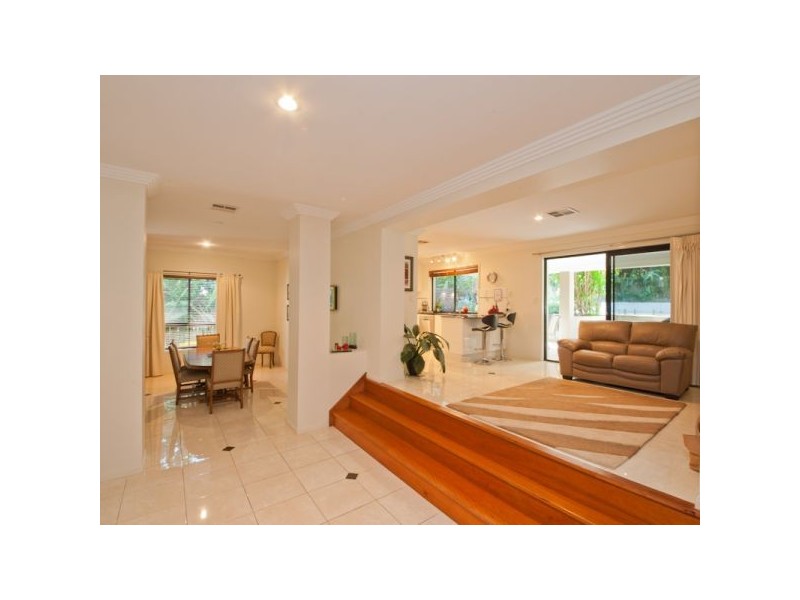 15a Hardwood Ct, Buderim QLD 4556