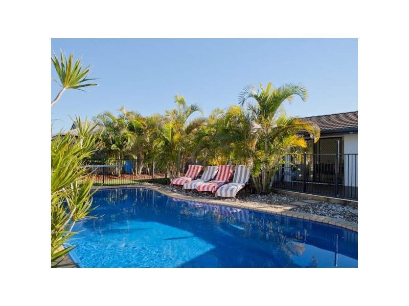 1 Geebung Court, Meridan Plains QLD 4551