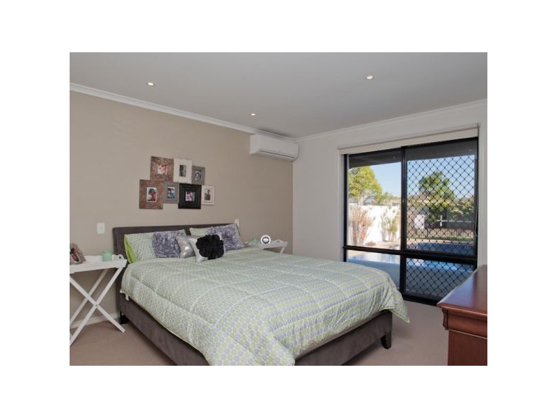 1 Geebung Court, Meridan Plains QLD 4551