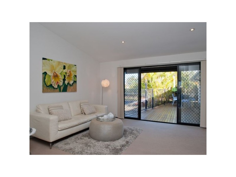 1 Geebung Court, Meridan Plains QLD 4551
