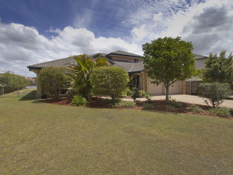 11 Godwin Place, Pelican Waters QLD 4551