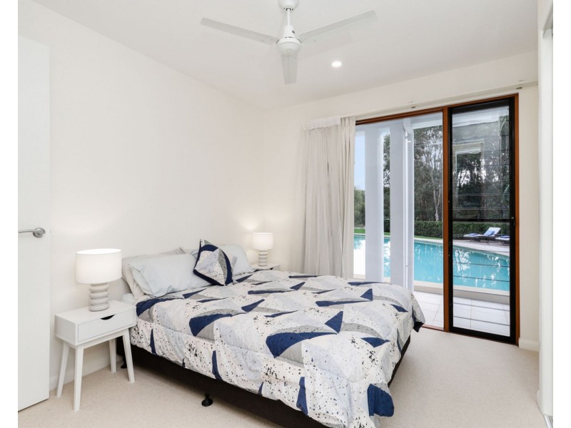 24 Rutherford Place, Pelican Waters QLD 4551