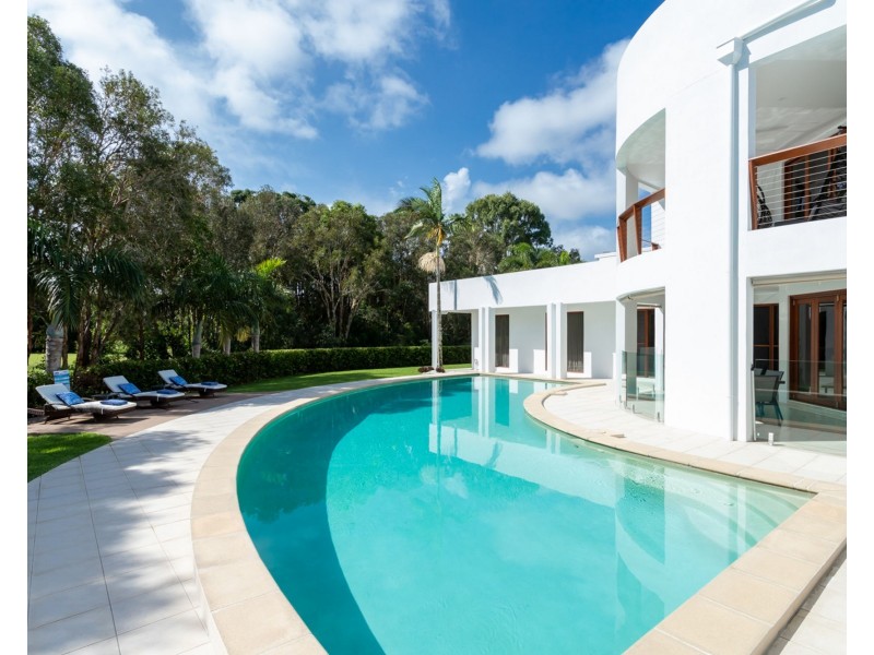 24 Rutherford Place, Pelican Waters QLD 4551