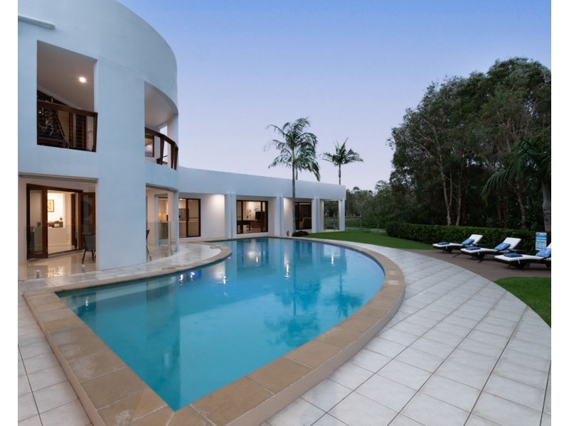 24 Rutherford Place, Pelican Waters QLD 4551