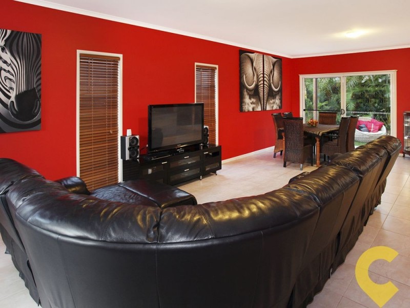 16 Scribbly Gum Drive, Meridan Plains QLD 4551