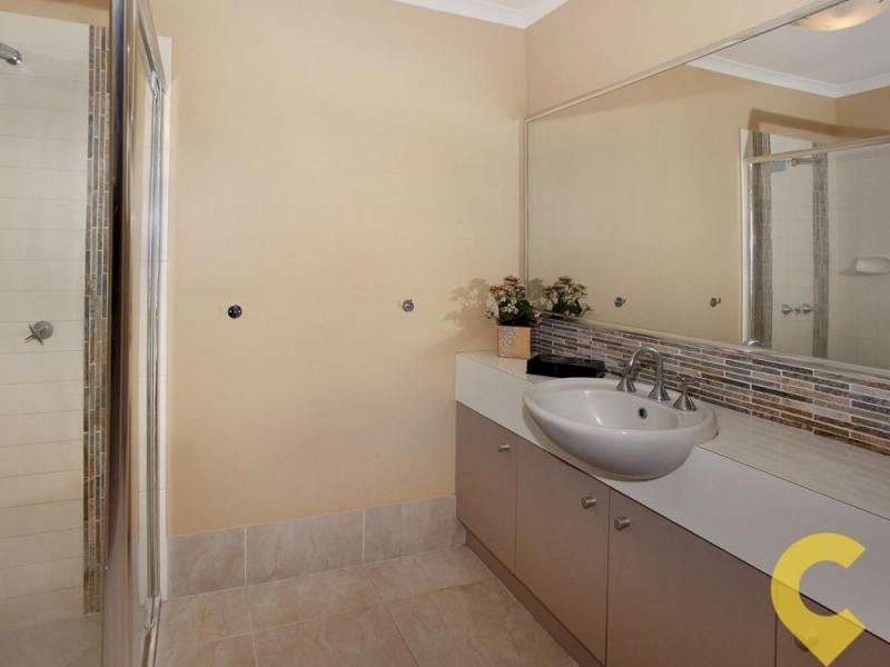 16 Scribbly Gum Drive, Meridan Plains QLD 4551