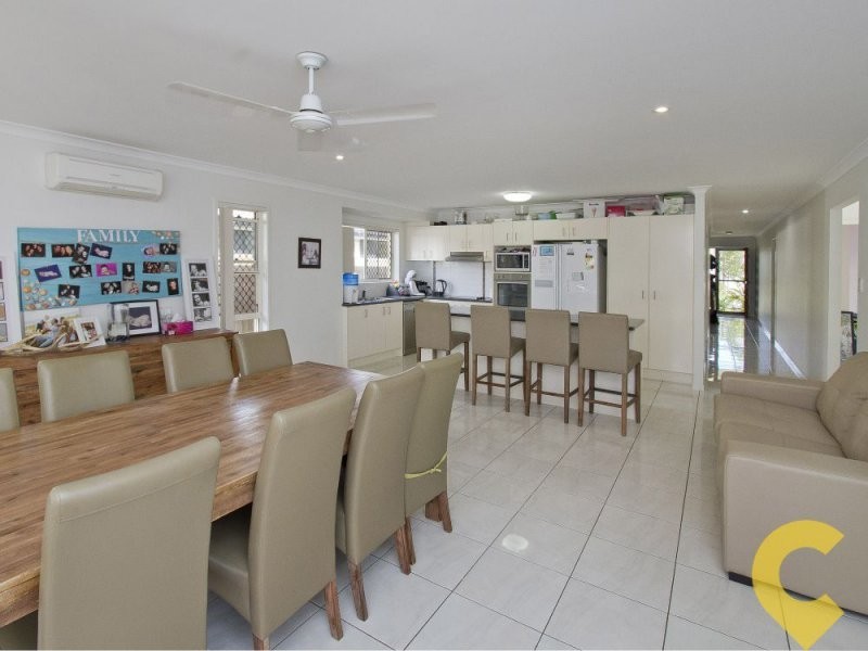 25 Feathertop Circuit, Caloundra West QLD 4551