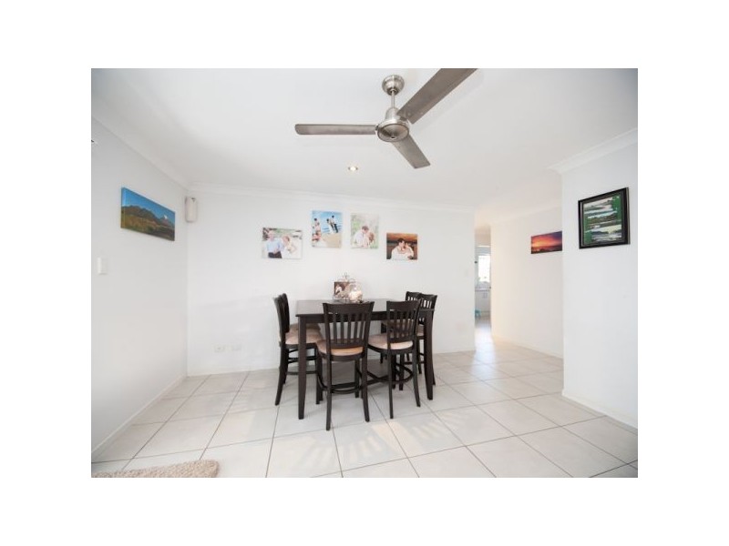 3 Riberry Place, Meridan Plains QLD 4551
