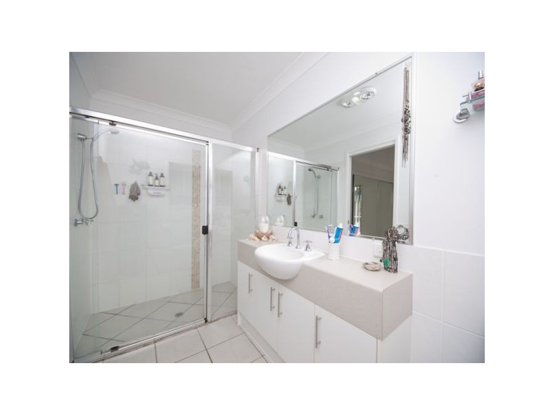 3 Riberry Place, Meridan Plains QLD 4551