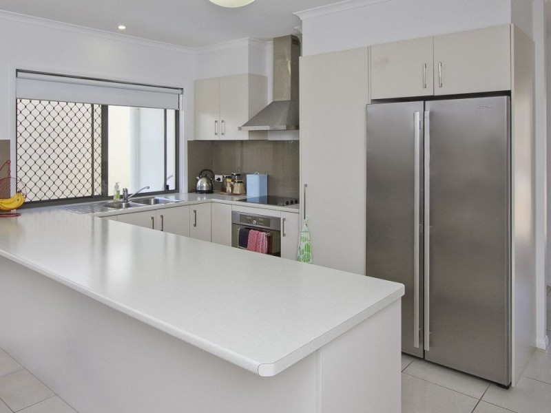 14 Riverstone Crescent, Little Mountain QLD 4551