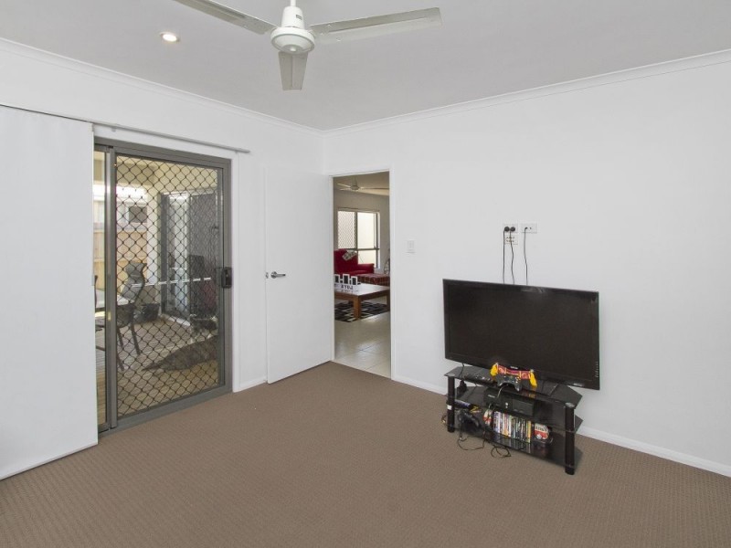 14 Riverstone Crescent, Little Mountain QLD 4551