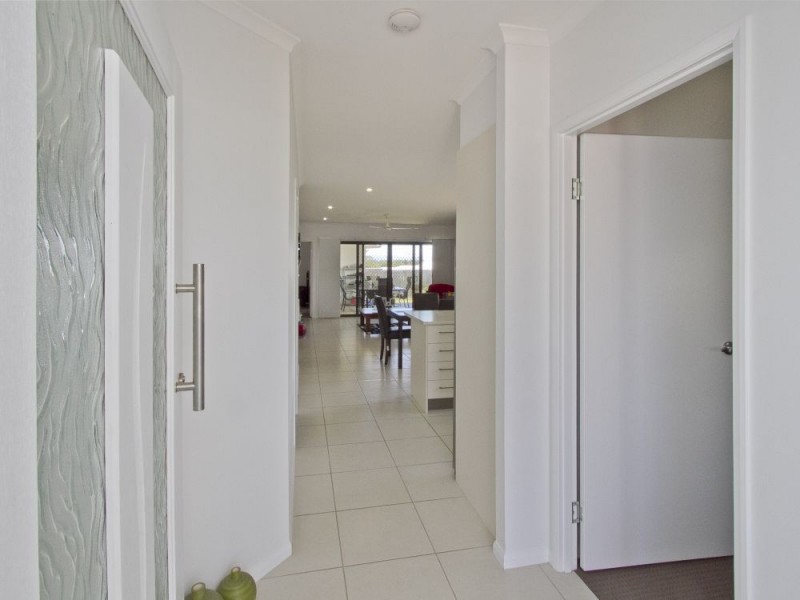 14 Riverstone Crescent, Little Mountain QLD 4551