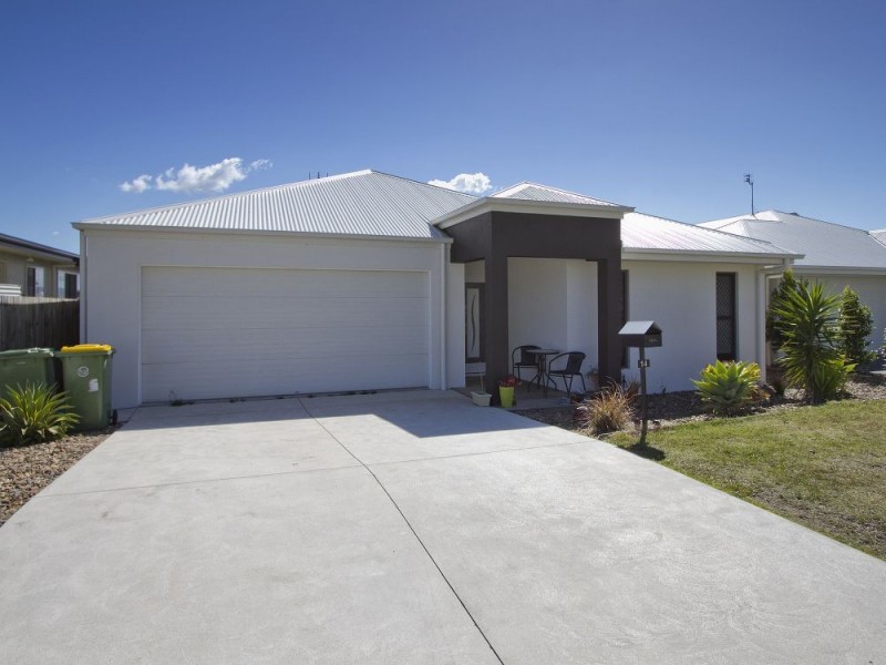 14 Riverstone Crescent, Little Mountain QLD 4551