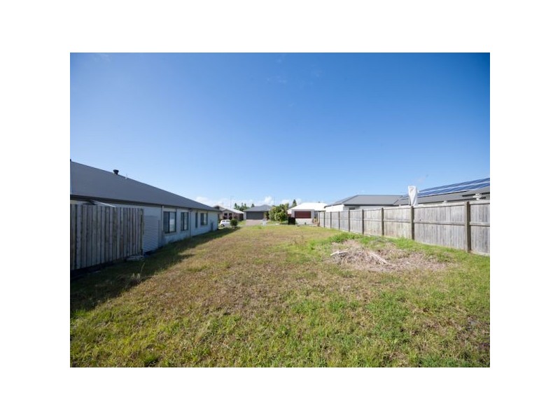 5 Flindersia Place, Mountain Creek QLD 4557