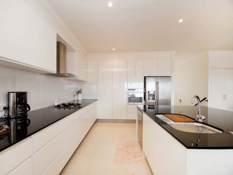 90 Sugar Bag Road, Little Mountain QLD 4551