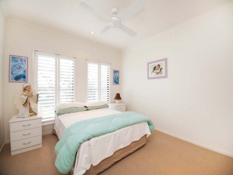 90 Sugar Bag Road, Little Mountain QLD 4551