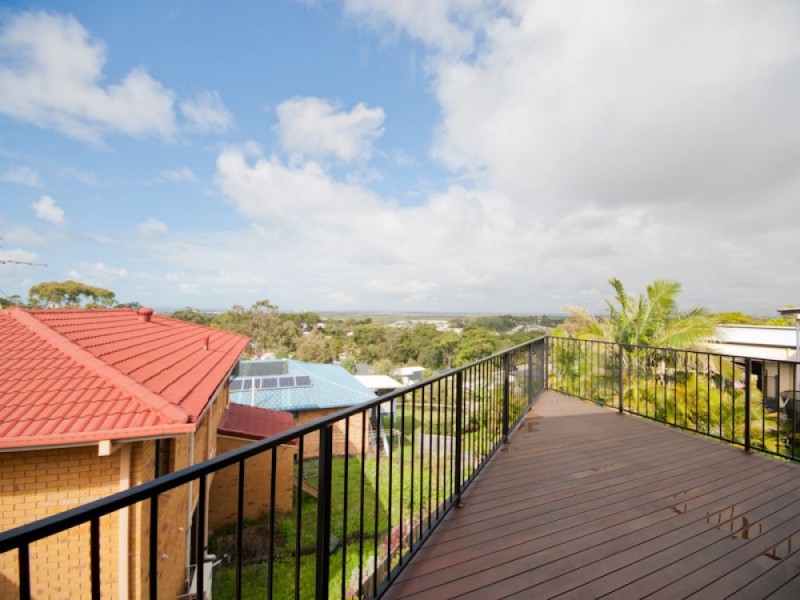 90 Sugar Bag Road, Little Mountain QLD 4551