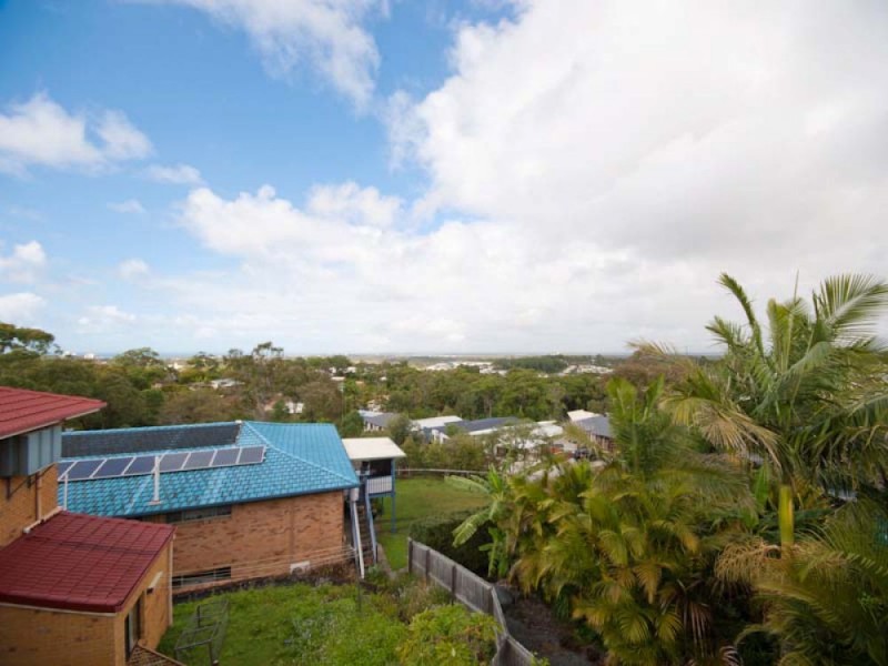 90 Sugar Bag Road, Little Mountain QLD 4551