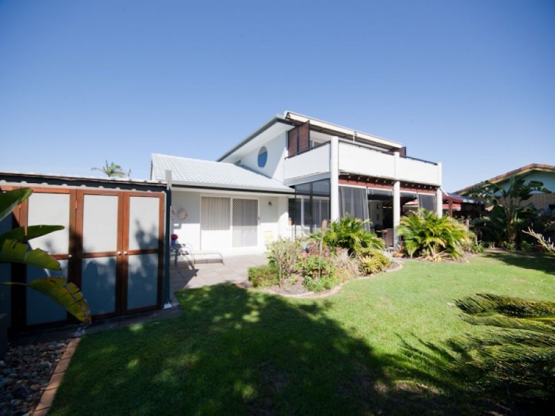 3 Gerrybell Street, Golden Beach QLD 4551