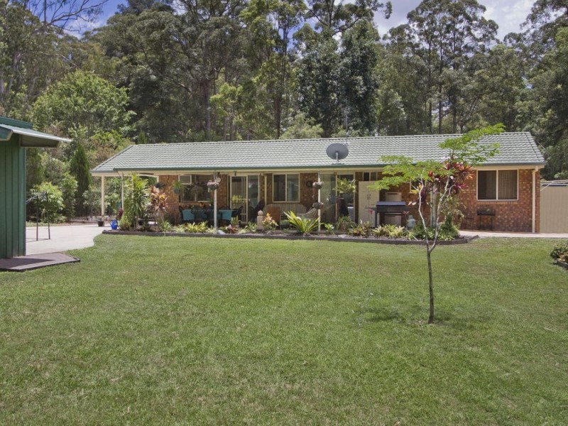3 Leafy Lane, Mooloolah Valley QLD 4553
