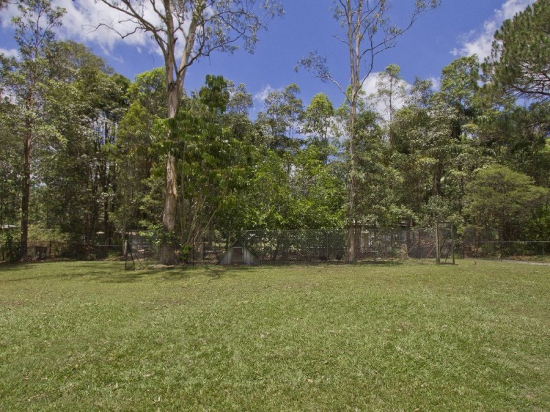 3 Leafy Lane, Mooloolah Valley QLD 4553