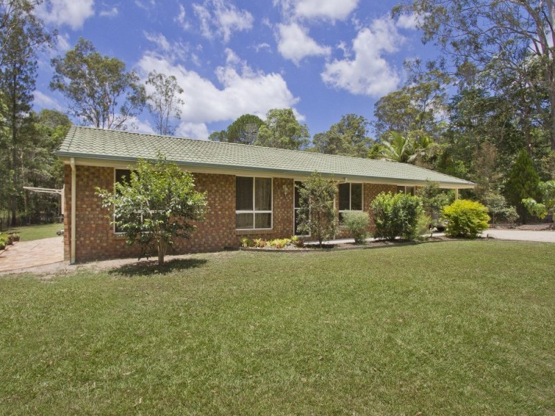 3 Leafy Lane, Mooloolah Valley QLD 4553