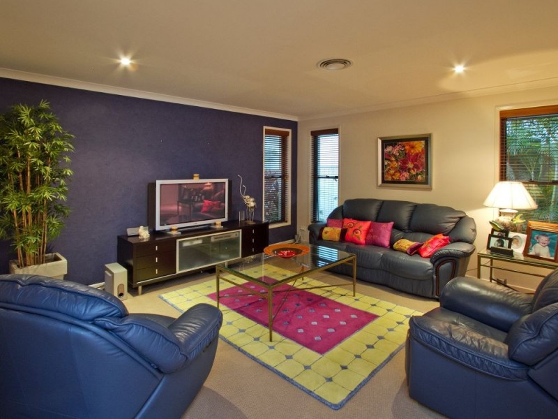 14 Dominica Place, Kawana Island QLD 4575