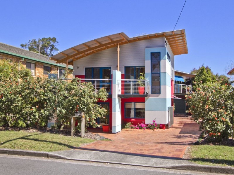 107 Esplanade, Golden Beach QLD 4551