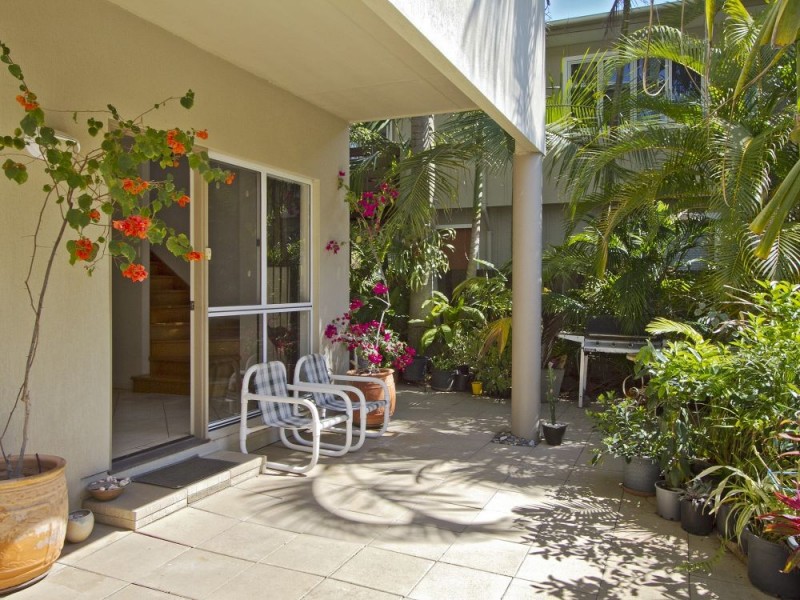 2/32 Bryce Street, Moffat Beach QLD 4551