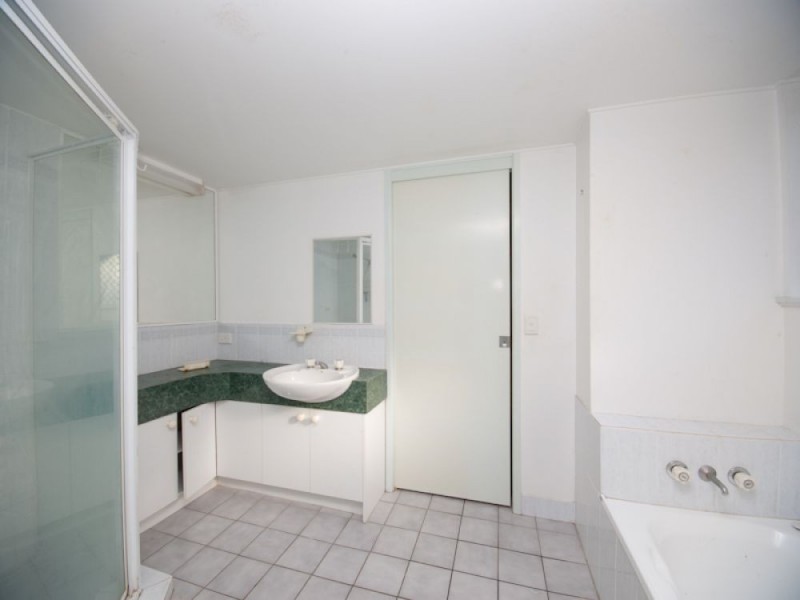 2/15 Arthur Street, Caloundra QLD 4551