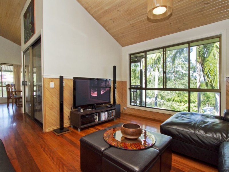 62 Hobbs Road, Buderim QLD 4556