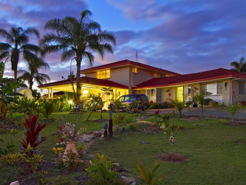 1 Pinewood Street, Little Mountain QLD 4551